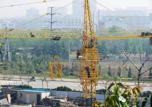 塔吊升高视频,塔吊升高瞬间全景解析